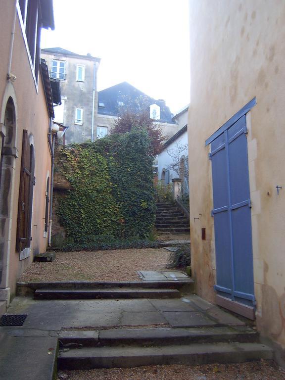 Le Petit Chalet -Appartement Proche De La Vieille Ville , Du Centre Ville Et Du Tram- Petit Dejeuner Offert Le Mans Zimmer foto